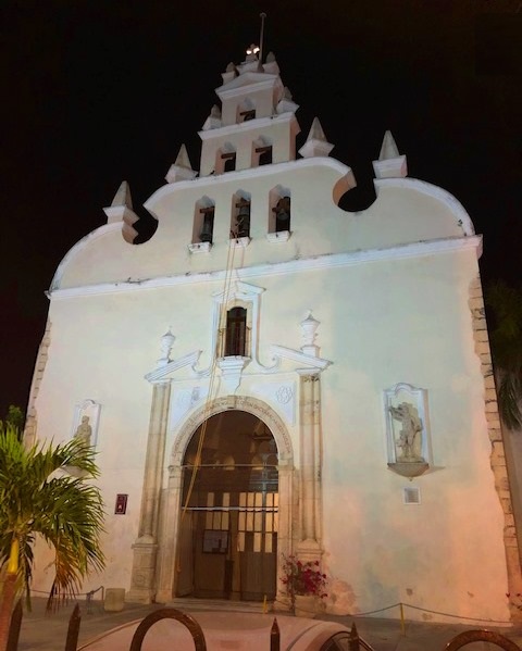 la Parroquia de Santiago, Mérida