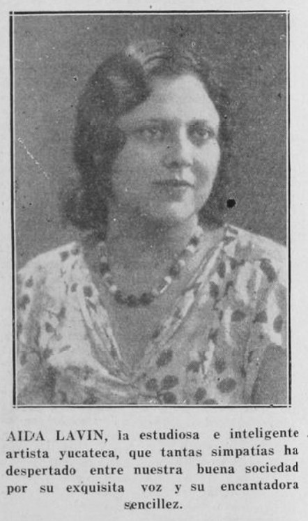 Aída Lavín
