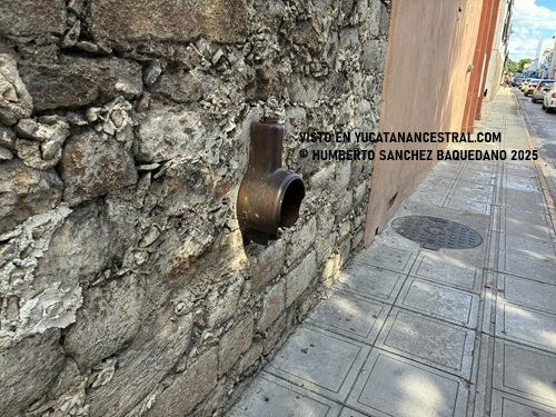 Vestigios antiguo alumbrado público Mérida